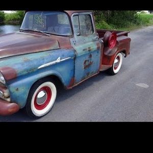 Meet your Posher, Pep